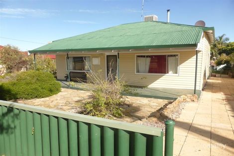 7 John St, Northam, WA 6401
