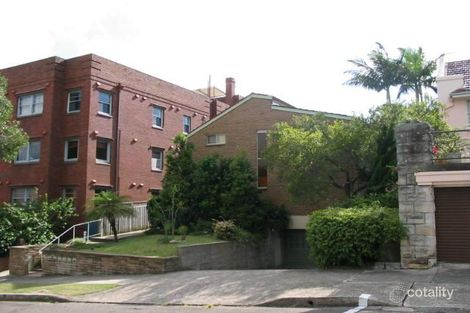 2/15 Wood St, Manly, NSW 2095