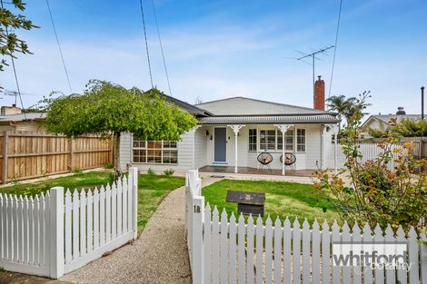 18 GLADSTONE ST, HAMLYN HEIGHTS, VIC 3215