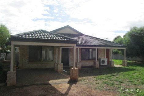 2/225 Fifth St, Wonthella, WA 6530