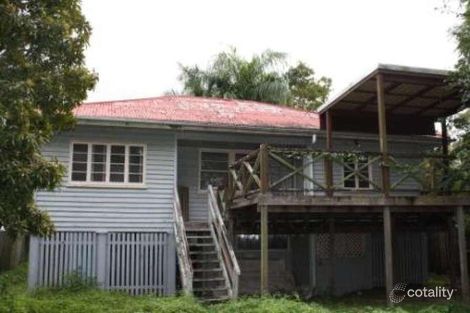 Property photo of 8 William Parade Fairfield QLD 4103