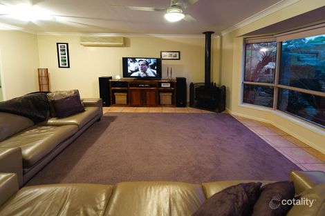 Property photo of 19 Parklake Drive Mudgeeraba QLD 4213