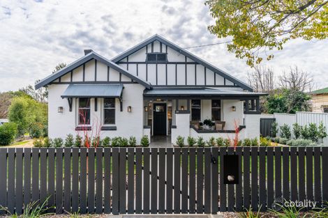 39 Riddell St, Molong, NSW 2866