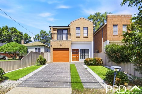 33 Lawler St, Panania, NSW 2213