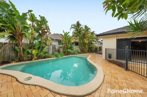 6 Ebony Cres, Redland Bay, QLD 4165