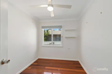 Property photo of 94 Fowlers Road Koonawarra NSW 2530