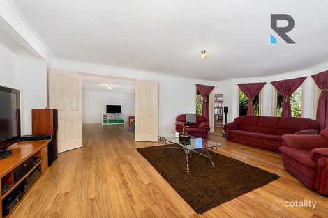 Property photo of 11 Peregrine Road Oaklands Junction VIC 3063