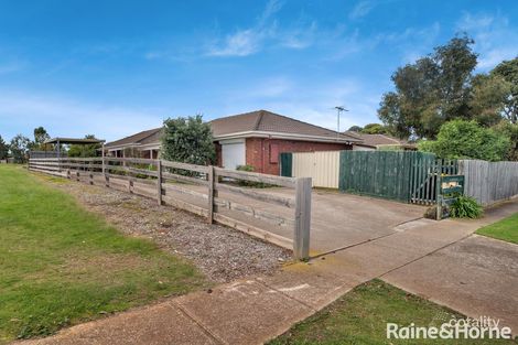 Property photo of 1/24 Kirkton Drive Kurunjang VIC 3337