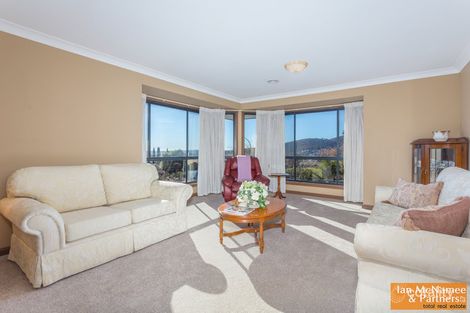 Property photo of 1 Copperfield Place Jerrabomberra NSW 2619