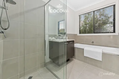 Property photo of 41A Hillcrest Grove Springvale VIC 3171