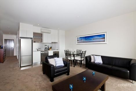Property photo of 18B/17 Uriarra Road Queanbeyan NSW 2620