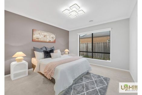 Property photo of 45 Marija Crescent Berwick VIC 3806