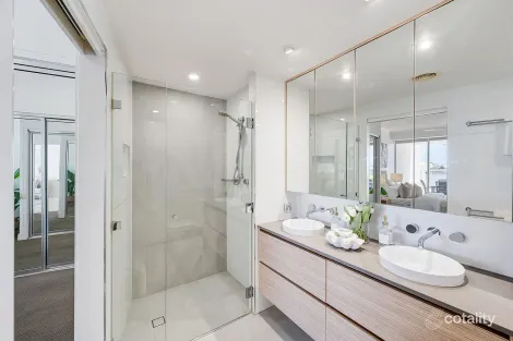 Property photo of 103/11 Nicklin Way Minyama QLD 4575