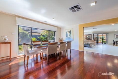 Property photo of 98 Moondarra Drive Berwick VIC 3806