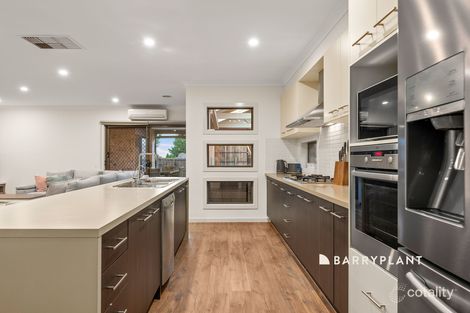 Property photo of 7 Belle Circuit Berwick VIC 3806