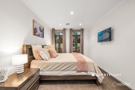 Property photo of 7 Belle Circuit Berwick VIC 3806