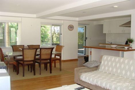 Property photo of 24 Wistaria Avenue Southport QLD 4215