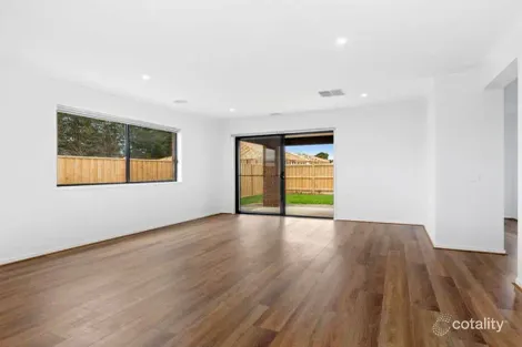 Property photo of 13 Botanical Drive Lara VIC 3212