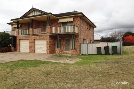 2/5 Abercrombie Dr, Abercrombie, NSW 2795