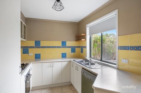 Property photo of 33 Kingfisher Drive Seabrook VIC 3028