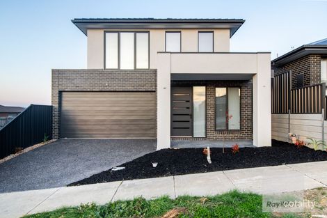 12 ECHELON RD, DOREEN, VIC 3754