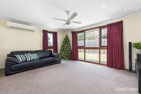 Property photo of 6 Adelong Court Patterson Lakes VIC 3197