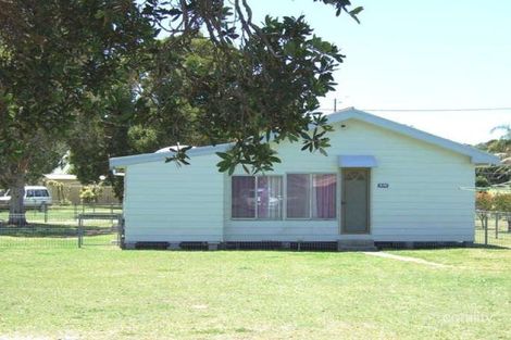 1 Straight St, Hat Head, NSW 2440