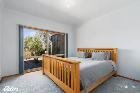Property photo of 15 Ross Street Port Welshpool VIC 3965