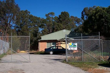 32 Wandeara Cres, Mundaring, WA 6073