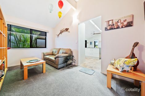 Property photo of 4 Knightsbridge Crescent Rochedale South QLD 4123
