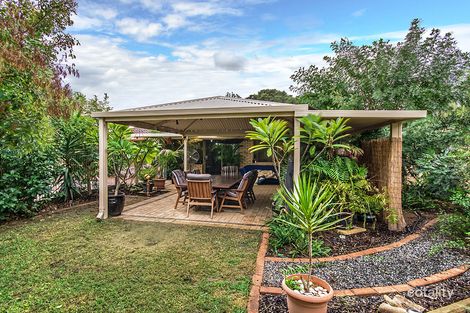 22 Moreton Cres, Warnbro, WA 6169