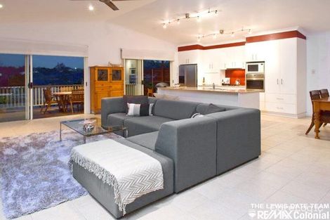 Property photo of 278 Ekibin Road East Tarragindi QLD 4121