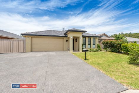 13 Oasis Cl, Soldiers Point, NSW 2317