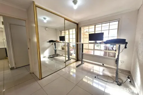 Property photo of 9B Pontiac Place Ingleburn NSW 2565