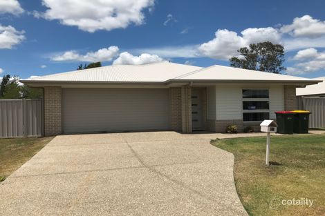 21 Kensington Dr, Southside, QLD 4570