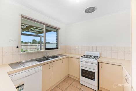 Property photo of 27 Simon Court Hampton Park VIC 3976