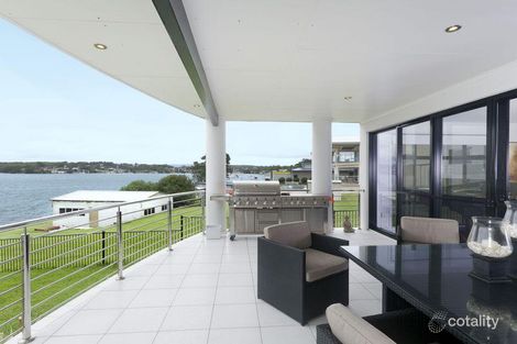 Property photo of 52 Sealand Road Fishing Point NSW 2283