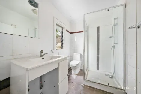 Property photo of 33/33A King Street Penrith NSW 2750