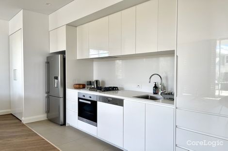 Property photo of 103/58 Peninsula Drive Breakfast Point NSW 2137