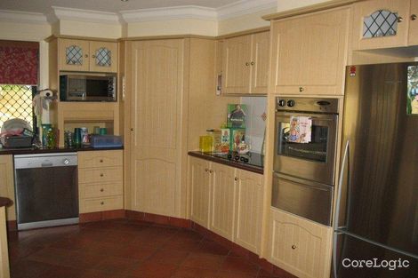 Property photo of 12 Leeds Close Arundel QLD 4214