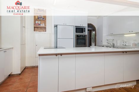 Property photo of 32 Amalfi Street Lurnea NSW 2170