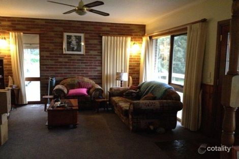 Property photo of 15 Almond Bush Street Somerville VIC 3912