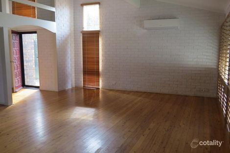 Property photo of 9 Paraka Place Bradbury NSW 2560