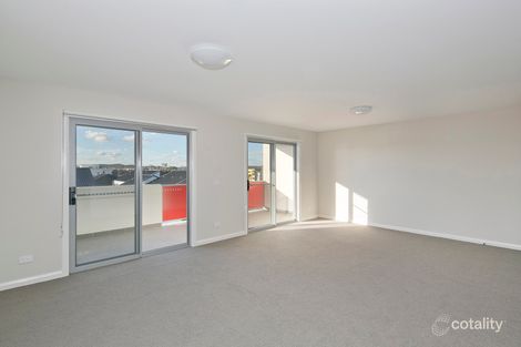 Property photo of 18/3 Clare Burton Crescent Franklin ACT 2913