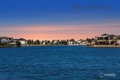 Property photo of 14 Rhode Island Close Point Cook VIC 3030