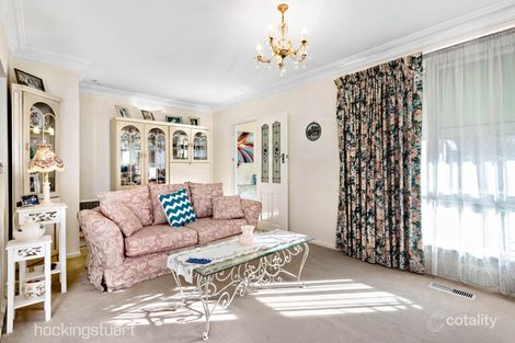 Property photo of 16 Benambra Drive Templestowe Lower VIC 3107