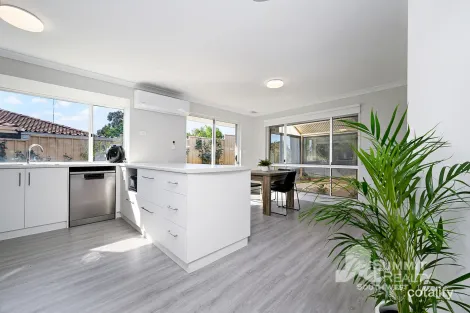 Property photo of 83 Travers Drive Australind WA 6233