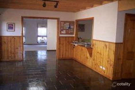 Property photo of 36 Gyton Avenue Glen Waverley VIC 3150