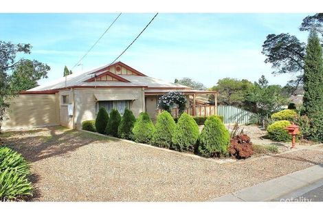 240 East Lloyd St, Strathdale, VIC 3550