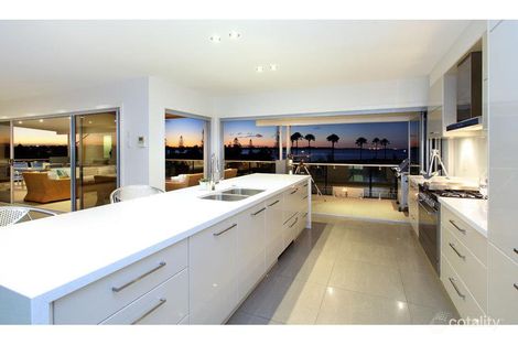 Property photo of 41 Raby Bay Boulevard Cleveland QLD 4163